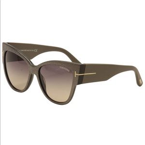 TOM FORD Anoushka Sunglasses